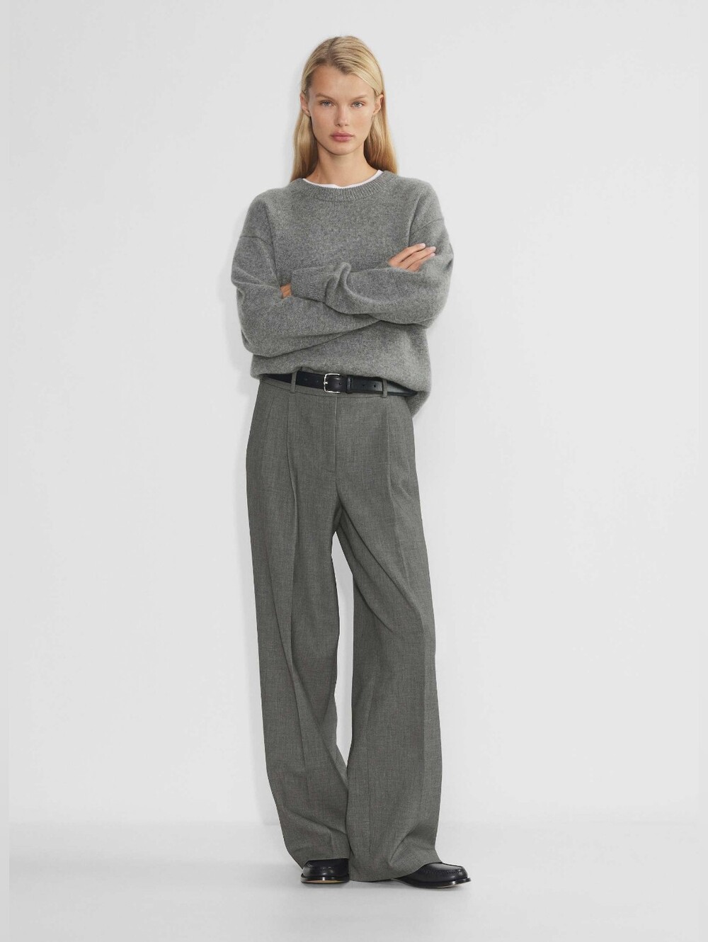 aritzia x Babaton pleated pant Heather Charcoal *online exclusice